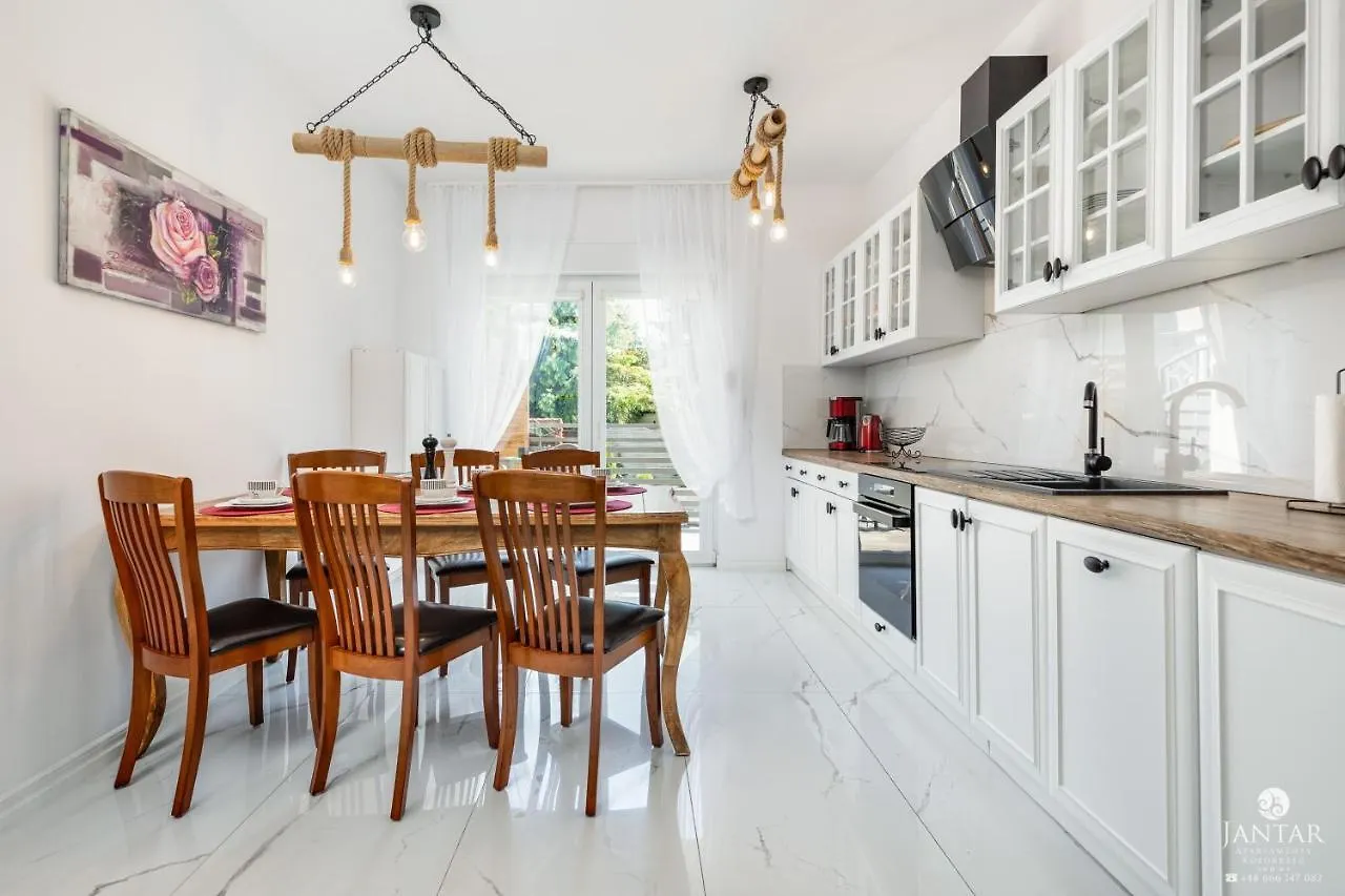 Jantar Apartamenty Sobieskiego contacts